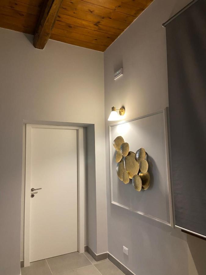 Soha Piazza Di Spagna Boutique Рим Экстерьер фото