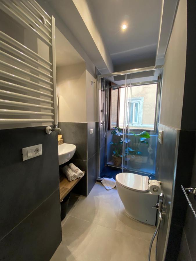 Soha Piazza Di Spagna Boutique Рим Экстерьер фото