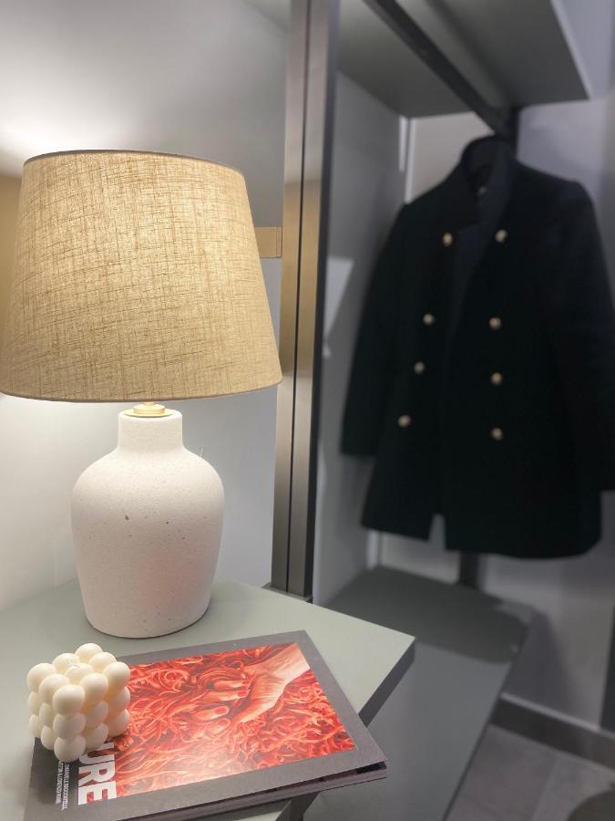 Soha Piazza Di Spagna Boutique Рим Экстерьер фото